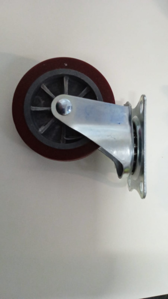 Колёсная опора 75 мм поворотная с площадкой Красный ФФМ