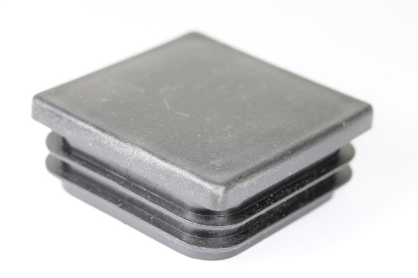 Заглушка 80х80 мм квадратная Чёрная