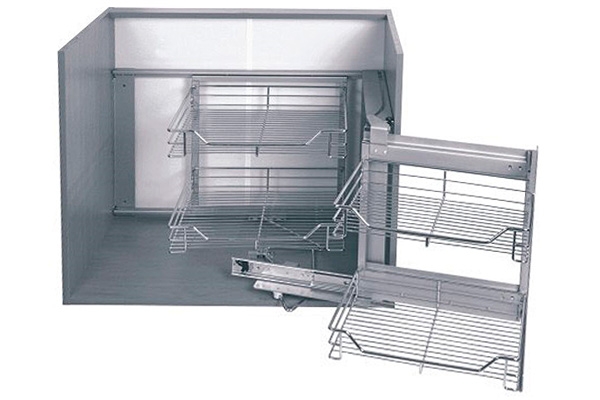 Волшебный уголок с доводчиком 900 Ф-400 Хром сетка правый AMIX